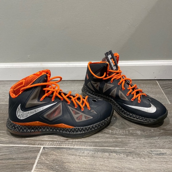 Nike Shoes / Lebron 10 Black History Month - Picture 1 of 1